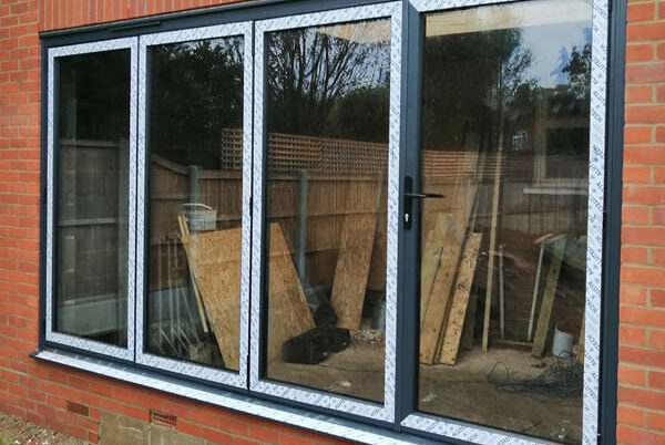 4 pane aluminium bifold door